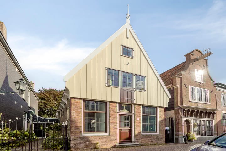Rechtestraat 48 in De Rijp