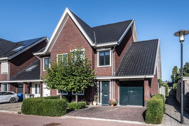 Foto van woning Rechtsbuitenstraat 2, Kudelstaart