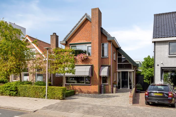 Reeweg 72A in Hendrik-Ido-Ambacht foto