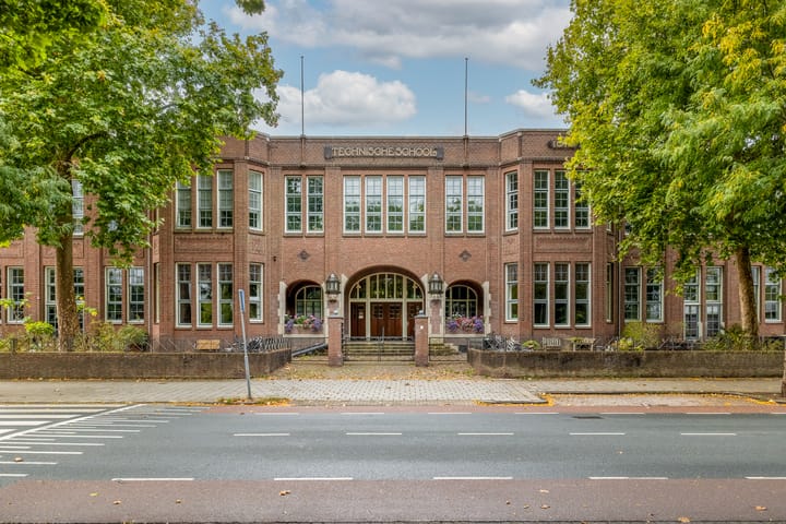 Reeweg Oost 123E in Dordrecht foto