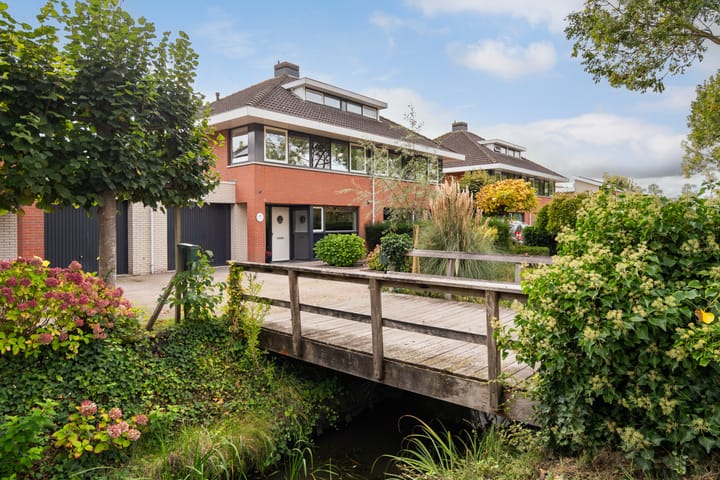 Reeweg Zuid 59 in Dordrecht foto