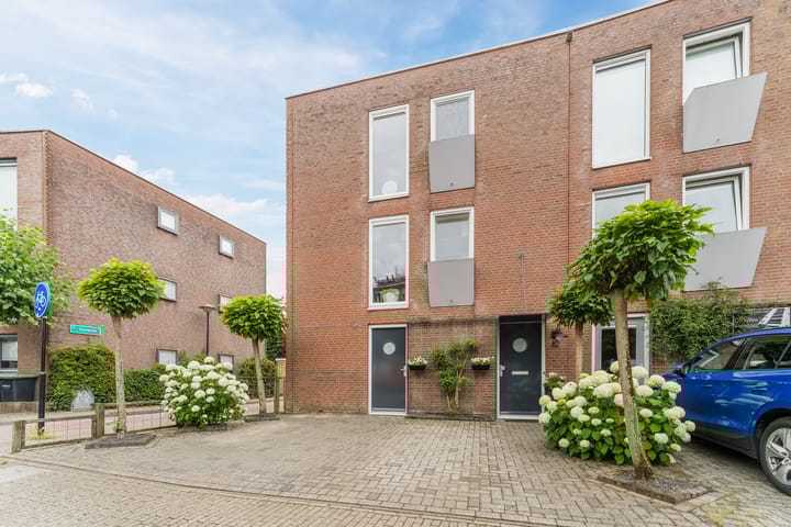 Regenboog 82 in Amersfoort foto