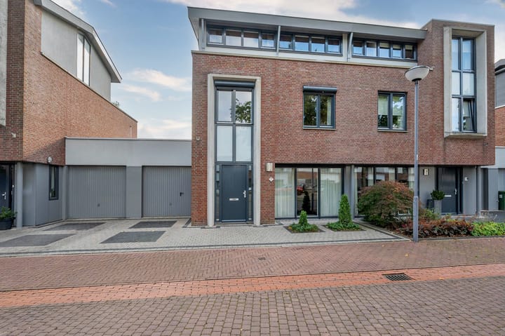 Regenboog 9 in Venlo foto