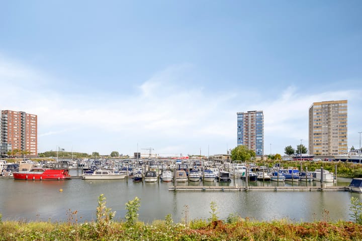 Foto van woning Regenboogkade 105, Rotterdam