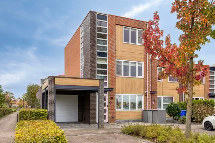 Regenboogven 31 in Veldhoven foto