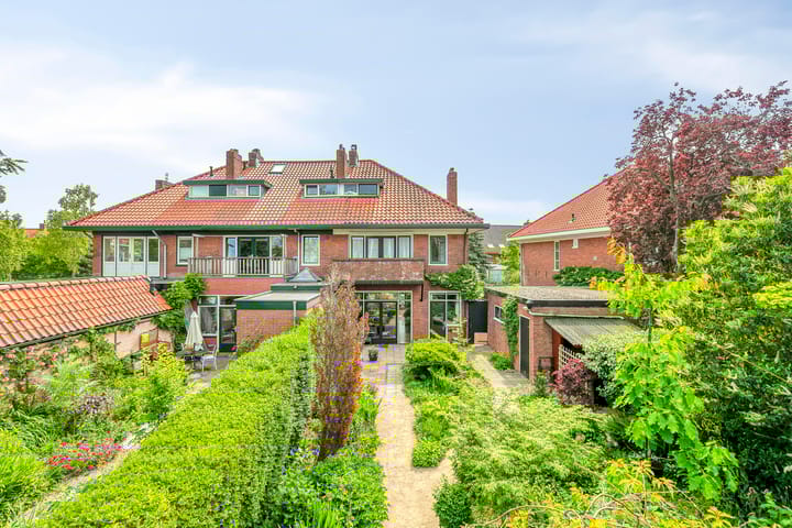 Regentesselaan 44 in Oegstgeest foto