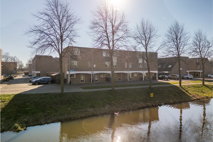 Regentesseweg 17 in Almere