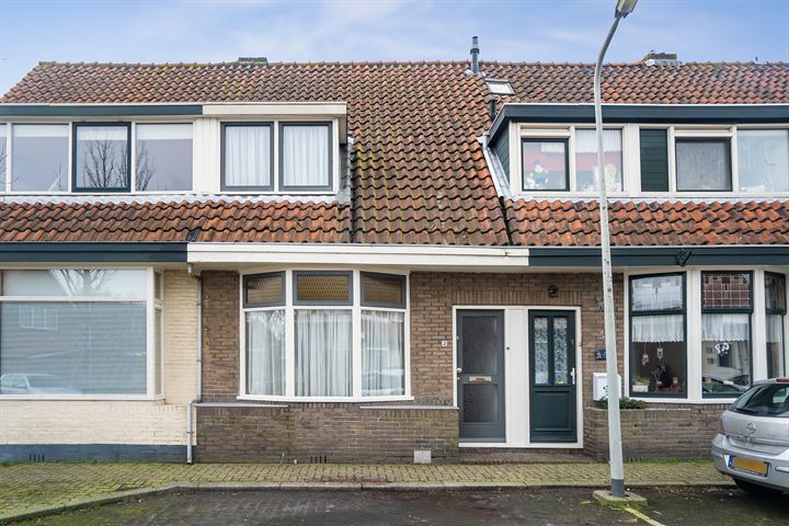 Reguliersdwarsstraat 3 in Beverwijk foto