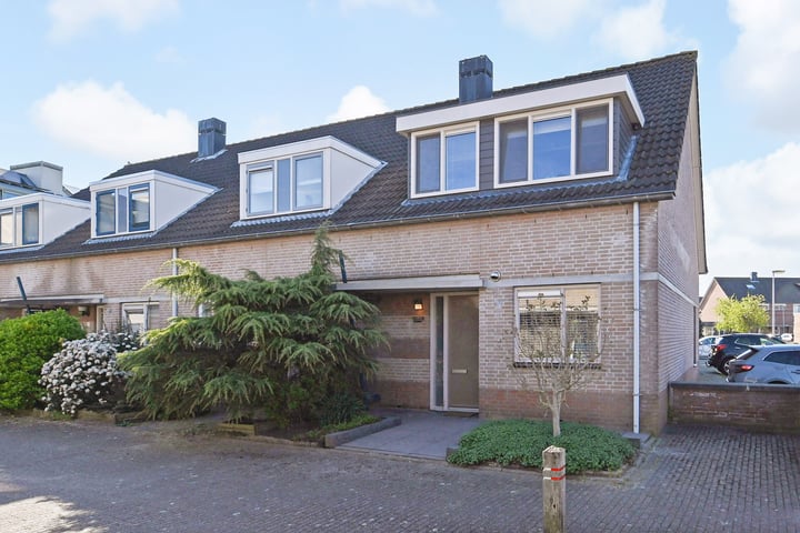 Regulus 17 in Waddinxveen