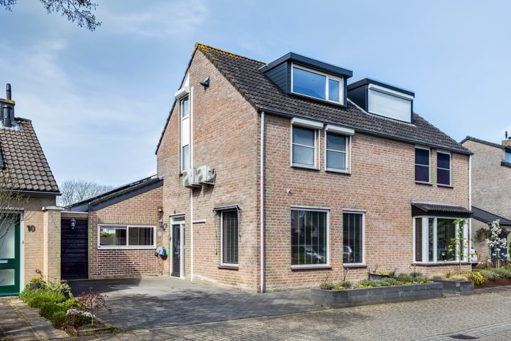Reigerborch 12 in Rosmalen foto
