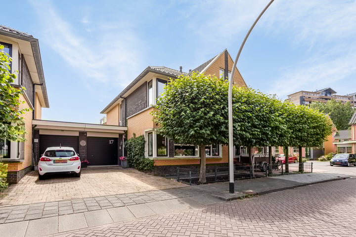 Reigersbek 17 in Hendrik-Ido-Ambacht foto