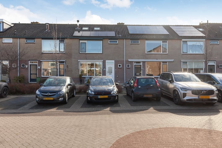 Reigerstraat 15 in Bleskensgraaf ca foto