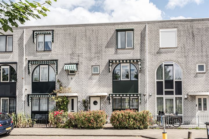 Reina Prinsen Geerligsdreef 43 in Hoofddorp foto