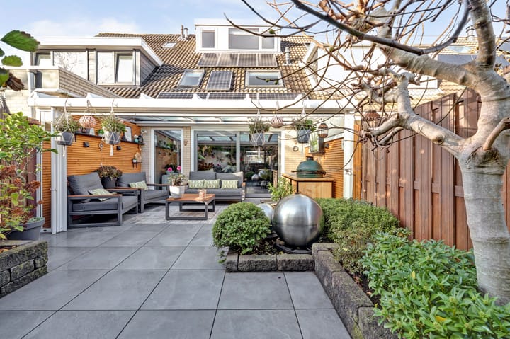 Reinier Kloegstraat 103 in Hoogvliet Rotterdam