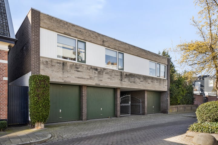 Reitzstraat 42 in Hengelo foto