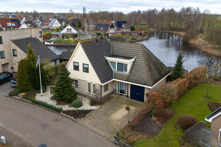 Reling 52 in Joure foto