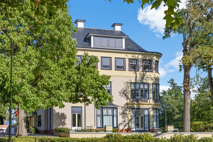 Rembrandtlaan 2-01 in Huis ter Heide foto