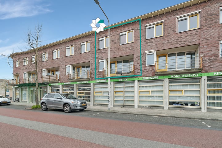 Rembrandtlaan 20 in Zwolle foto