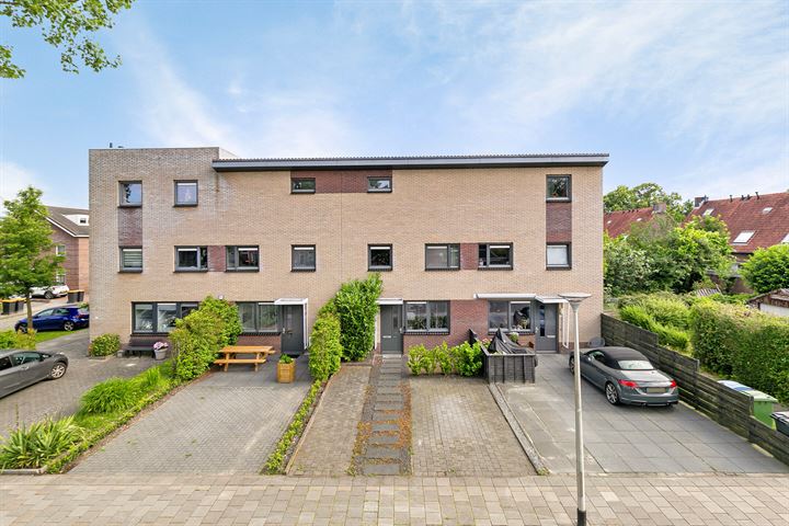 Rembrandtlaan 28 in Assen foto