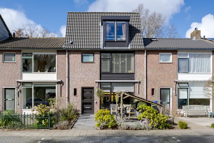 Rembrandtlaan 29 in Voorschoten foto