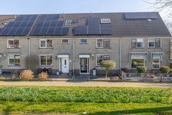 Rembrandtlaan 3 in Lopik foto