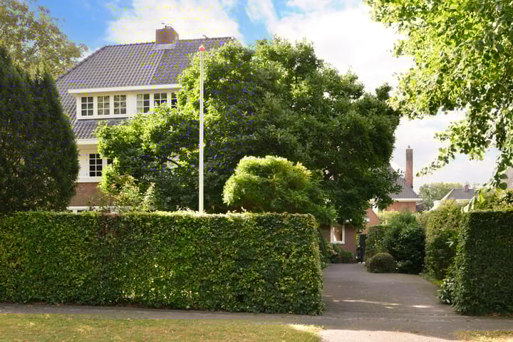 Rembrandtlaan 34 in Naarden foto