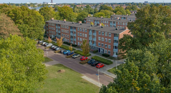 Rembrandtlaan 376 in Enschede foto
