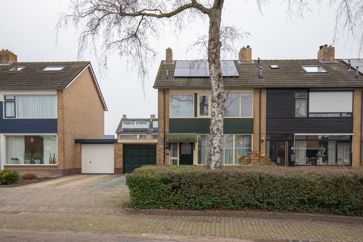 Rembrandtlaan 60 in Scherpenzeel foto