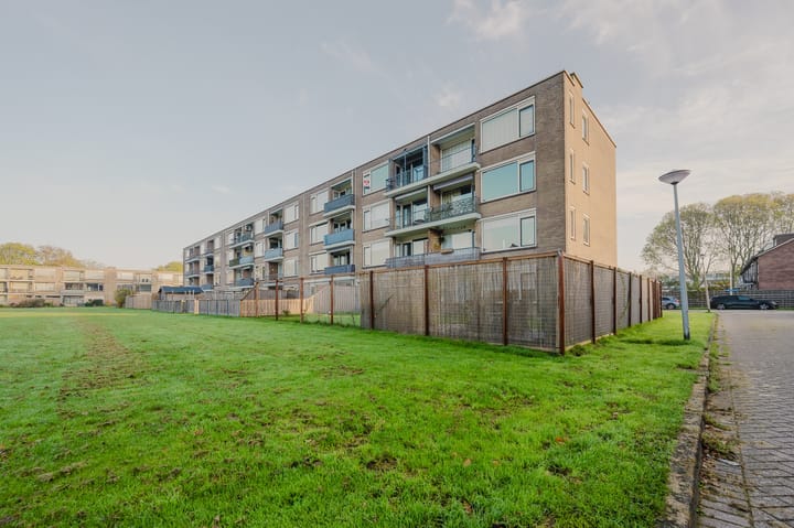 Rembrandtstraat 127A in Spijkenisse foto