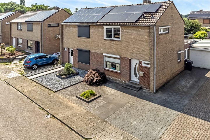 Rembrandtstraat 16 in Spaubeek foto