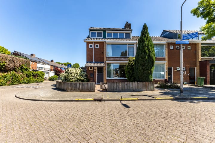 Rembrandtstraat 17 in Vlijmen foto