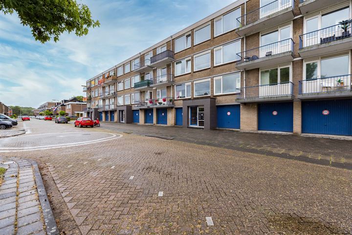 Rembrandtstraat 18 in Spijkenisse foto