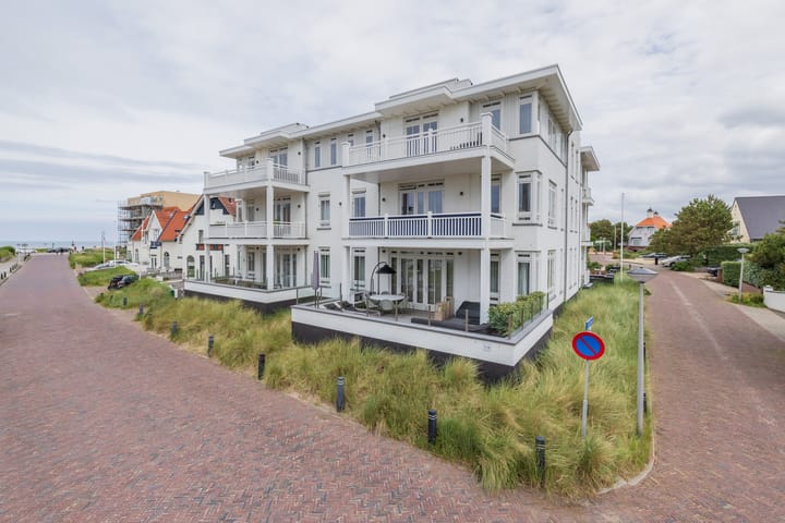 Rembrandtweg 9A in Noordwijk foto
