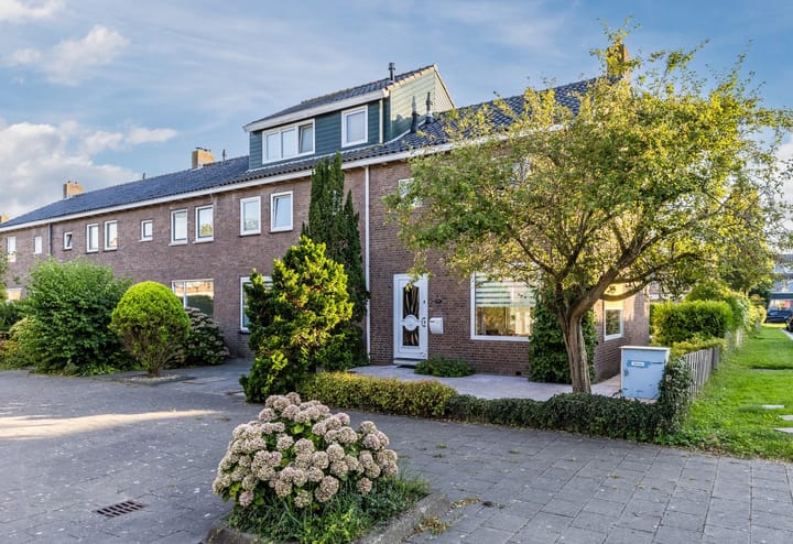 Renessestraat 20 in Assendelft