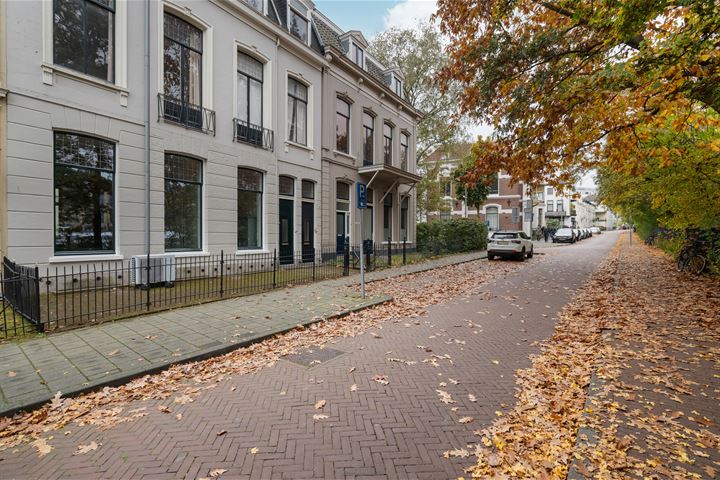 Renssenstraat 15 in Arnhem foto