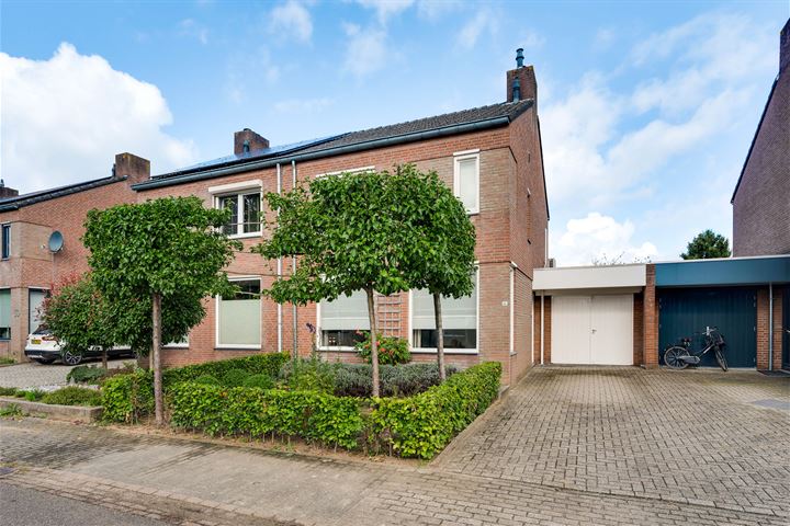 Repenhof 46 in Bunde foto
