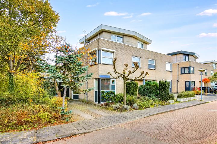 Rex Harrisonstraat 24 in Almere foto