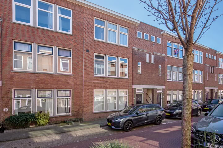 Rhododendronstraat 66 in 's-Gravenhage foto