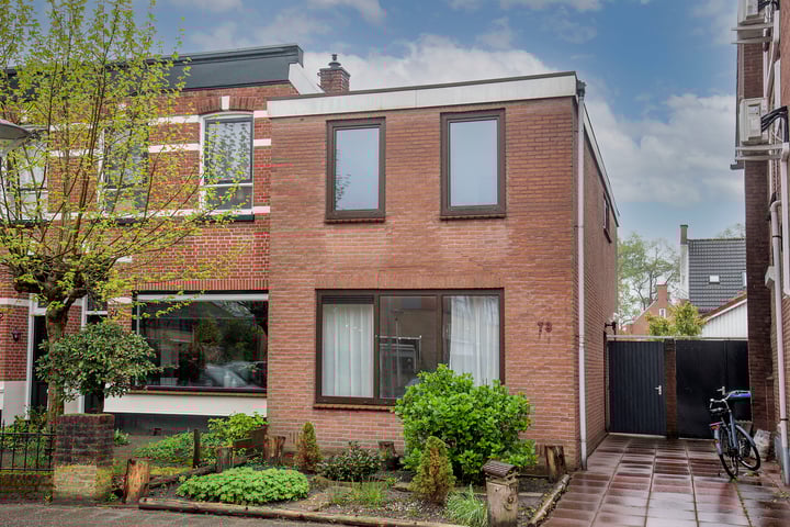 Ribbeltsweg 78 in Enschede foto