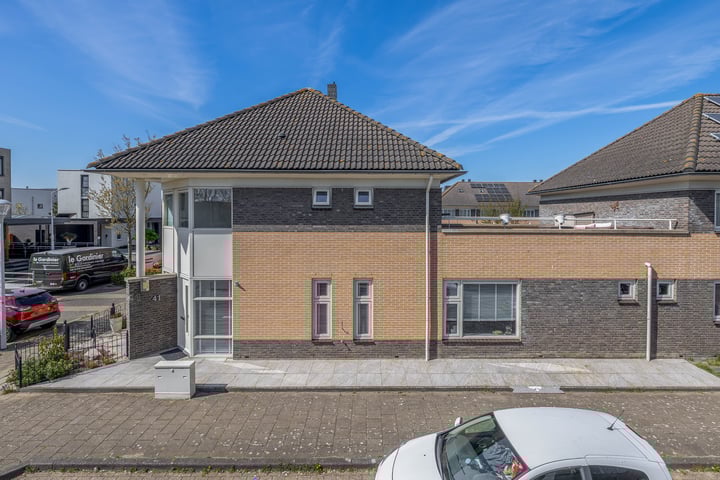 Ribesstraat 41 in Lisserbroek foto