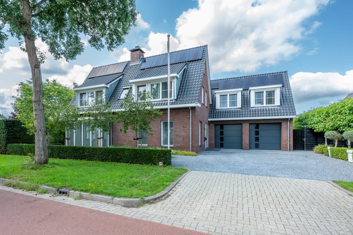 Richterserf 12 in Houten foto