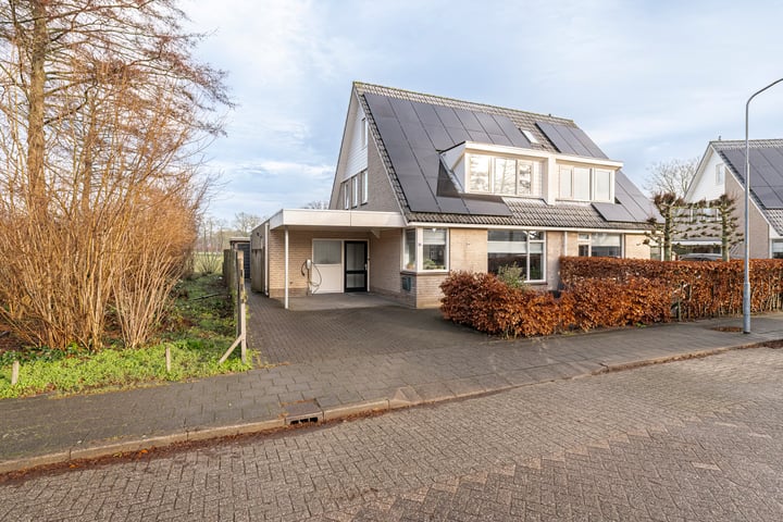 Ridder van Tuylstraat 16 in Deil foto
