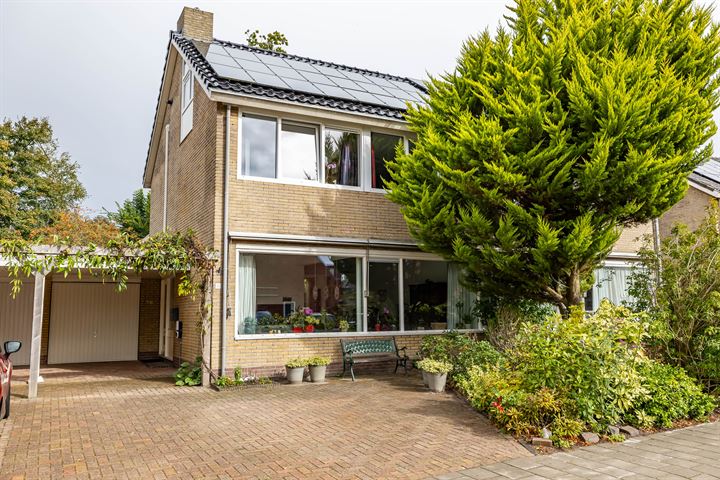 Ridderspoorweg 36 in Haren Gn foto