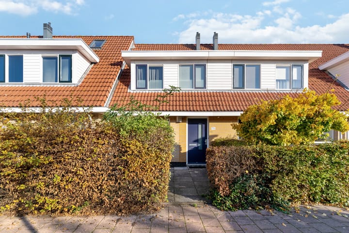 Riedertuin 70 in Barendrecht foto