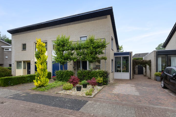 Rietbaan 53 in Huissen foto