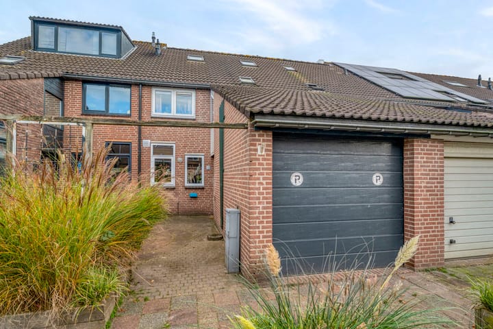 Rietgorsmeen 18 in Harderwijk foto