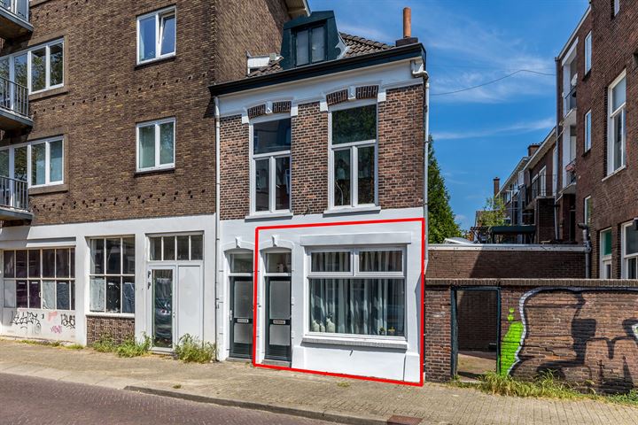 Rietgrachtstraat 13 in Arnhem foto