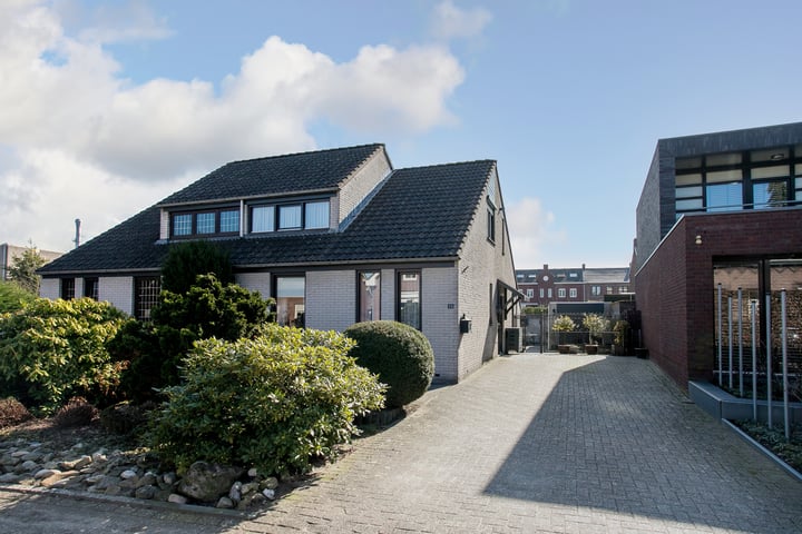 Riethstraat 35 in Tegelen foto