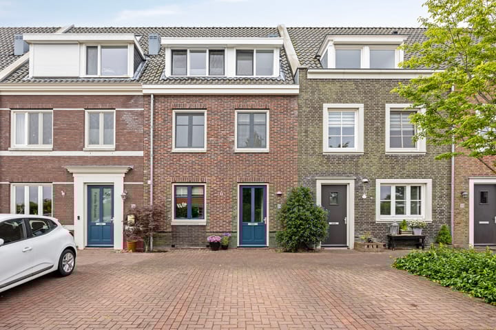 Rietoever 54 in Roelofarendsveen foto