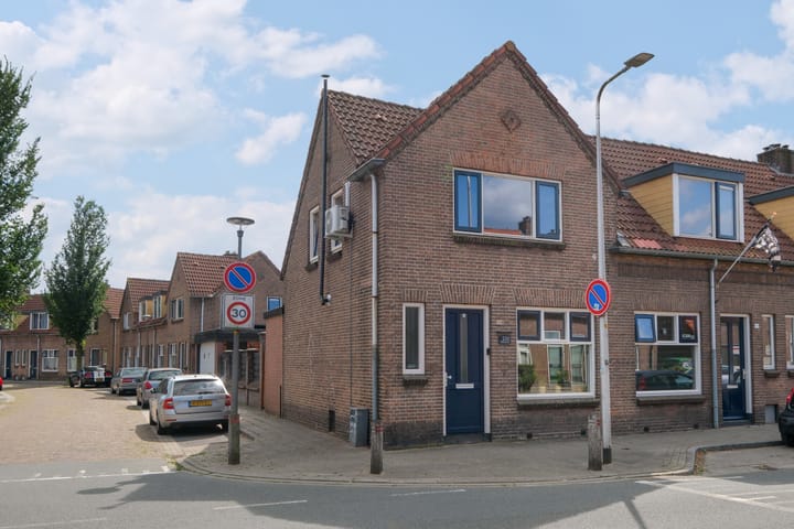 Rietstraat 250 in Almelo